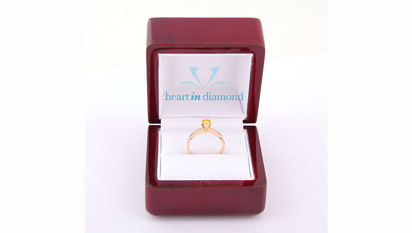 orange-radiant-ring-in-box